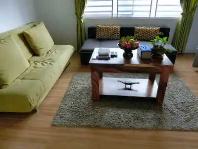 The Heli Boutique - 28