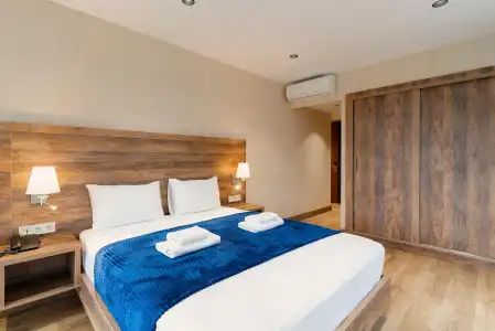 Cozy Loft - 80