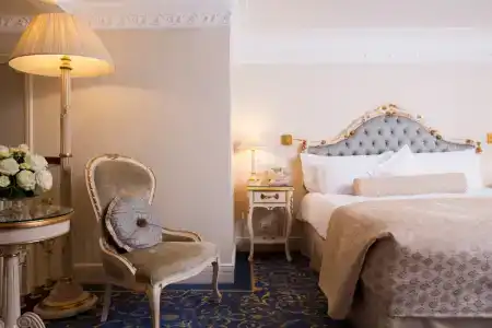 The State Hermitage Museum Official - 77