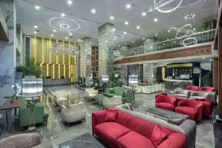 Hilton Garden Inn - 0