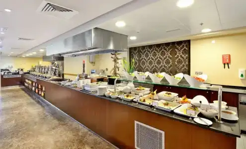 Copthorne Sharjah - 7