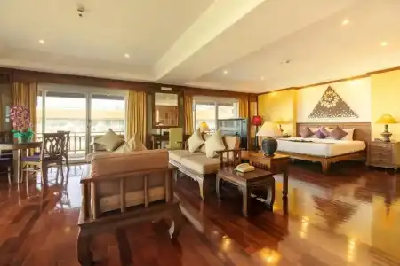 Avalon Beach Resort Pattaya - 9