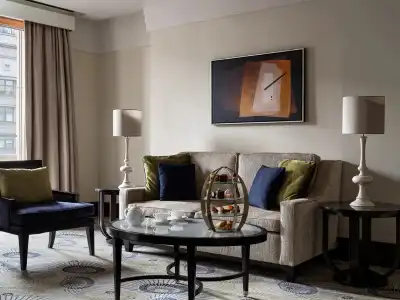 Four Seasons - 70