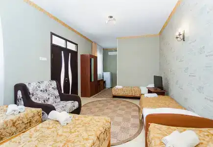 Plyazhnyij Posyolok Kurortniy - 76