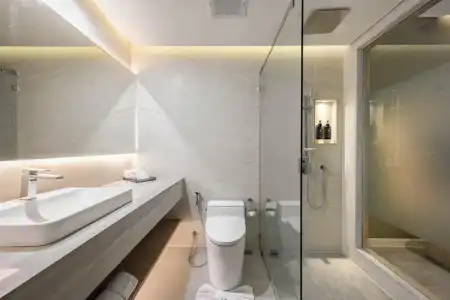 Amora Beach Resort Phuket - 41