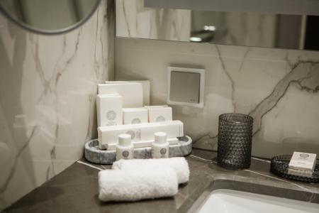 Cosmos Selection Saint-Petersburg Italyanskaya - 155