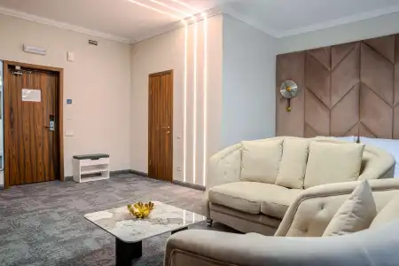 INFINITY PLAZA BLOCK 1 - 37