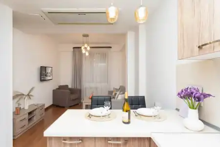 Stay Inn on Buzand str. 17 - 13