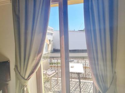 Sofia Boutique 9 - 142