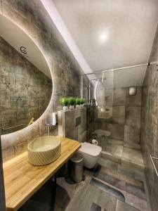 Geometrika • Lounge - 119