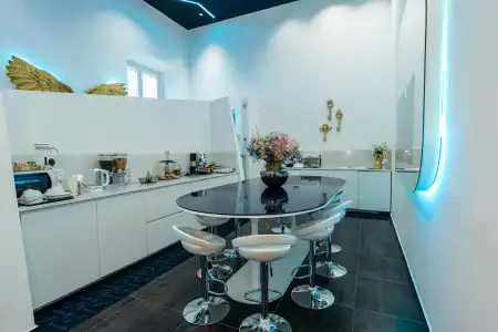 Bed&Breakfast Skyhouse Chiaia - 18