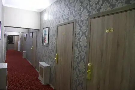 DeLuxe PLAZA Mini-hotel - 6