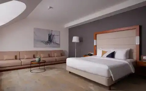 Courtyard by Marriott City Center - 58