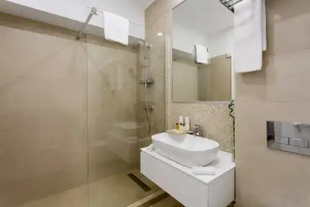 Athina Suites - 15