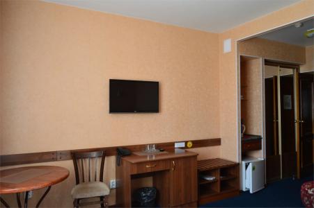 Восток - 2000 - 183