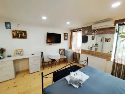 Winetorium Mini-Hotel - 21