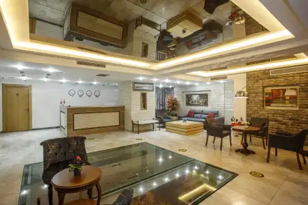 Peninsula Galata Boutique - 3