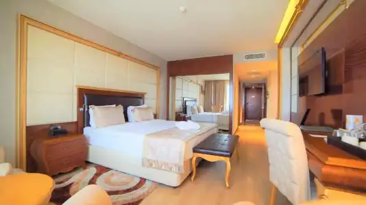 Wyndham - 49