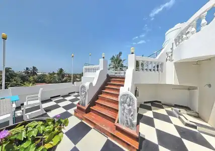 Royal Castle - 14