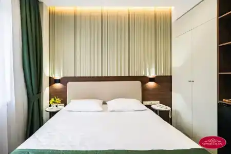 Viktoriya Plaza - 77