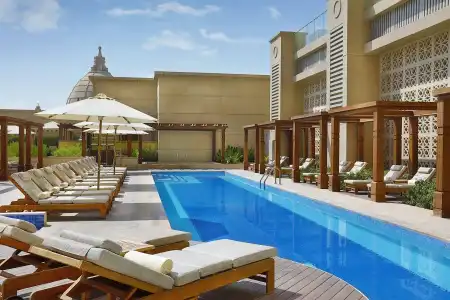 Hilton Dubai Al Habtoor City - 2