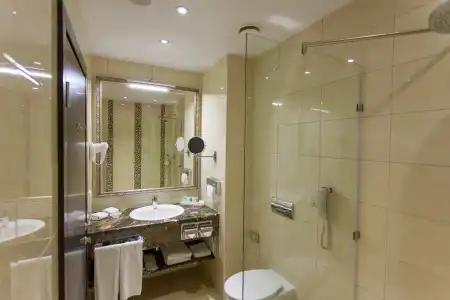 Ramada by Wyndham City Centre - 7