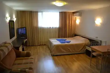 Odeon Guest House - 144