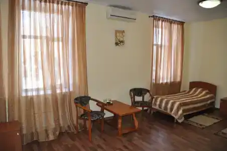 Gostinica Tri Zvezdi Mini - 55