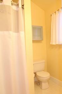 Bell In The Woods Guest House - 80