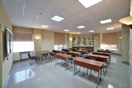 Avia - 4