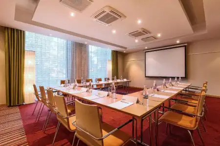 Park Inn by Radisson Pulkovskaya & Conference Centre St Petersburg - 5