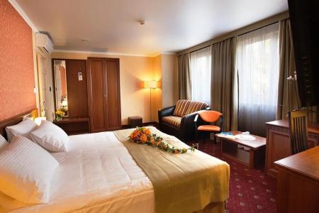 Krasnodar Aerohotel - 80