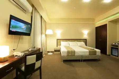 AUA Barsam Suites Yerevan - 22