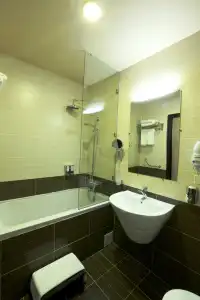 AUA Barsam Suites Yerevan - 24