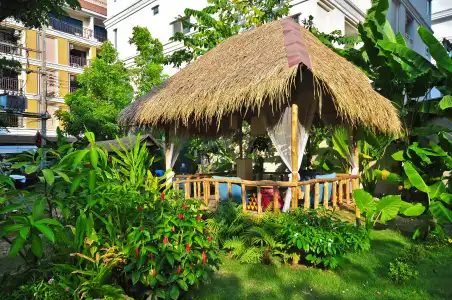 Ashlee Plaza Patong & Spa - 12