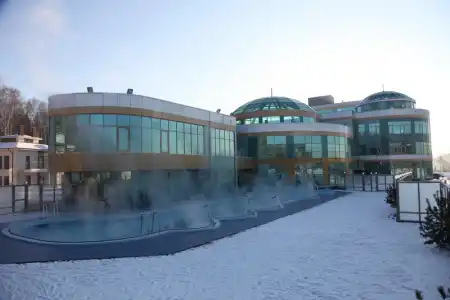 Ramada By Wyndham Yekaterinburg & Spa - 1