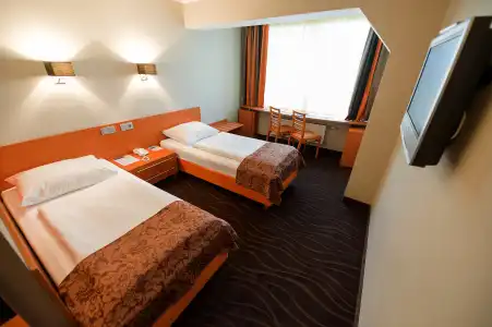 Bellevue Park Riga with Free Parking - 13