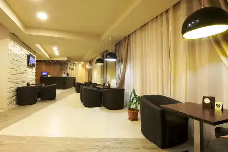 AUA Barsam Suites Yerevan - 6