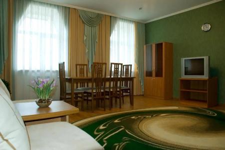 DezhaVyu Mini-Hotel - 61