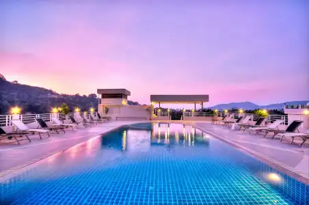 Ashlee Plaza Patong & Spa - 1