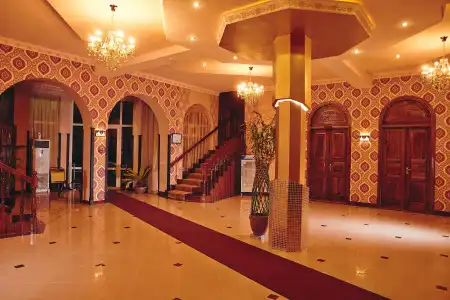 Mixt Royal Palace - 19