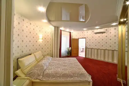Avia - 7