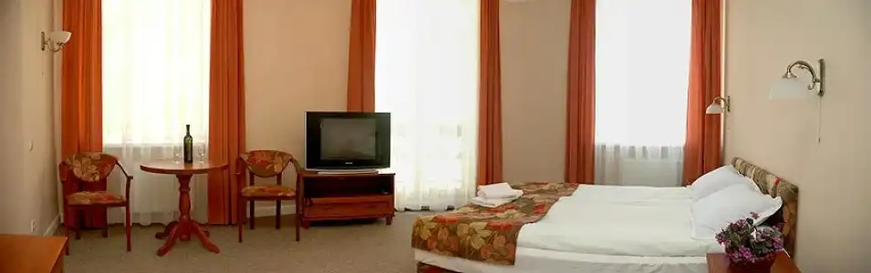 Irena - 25