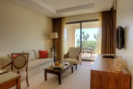 Cascade Wellness & Lifestyle Resort - 56
