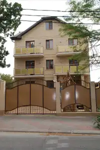 Kiparis - 8
