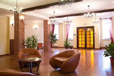 Magellan House - 7