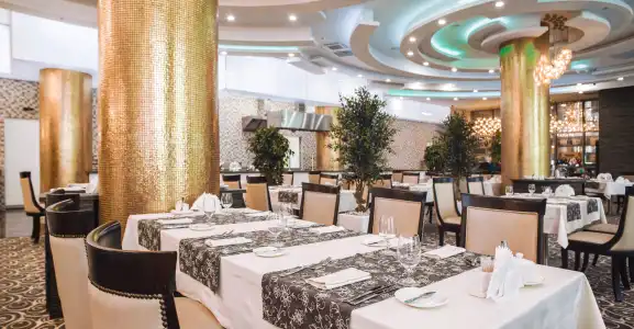 Ramada by Wyndham City Centre - 13
