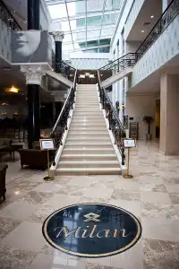 Milan - 9