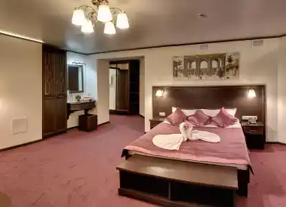 Premier - 53
