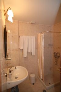 Corfu Secret - 174